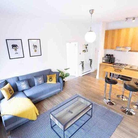 Lovely 2 Bedroom Apartment In Chelsea Sw3 London Eksteriør billede